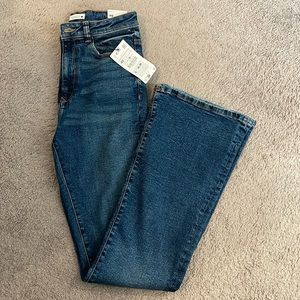 NWT Zara Flare Fit High Rise Full Length Stretch jeans size 8